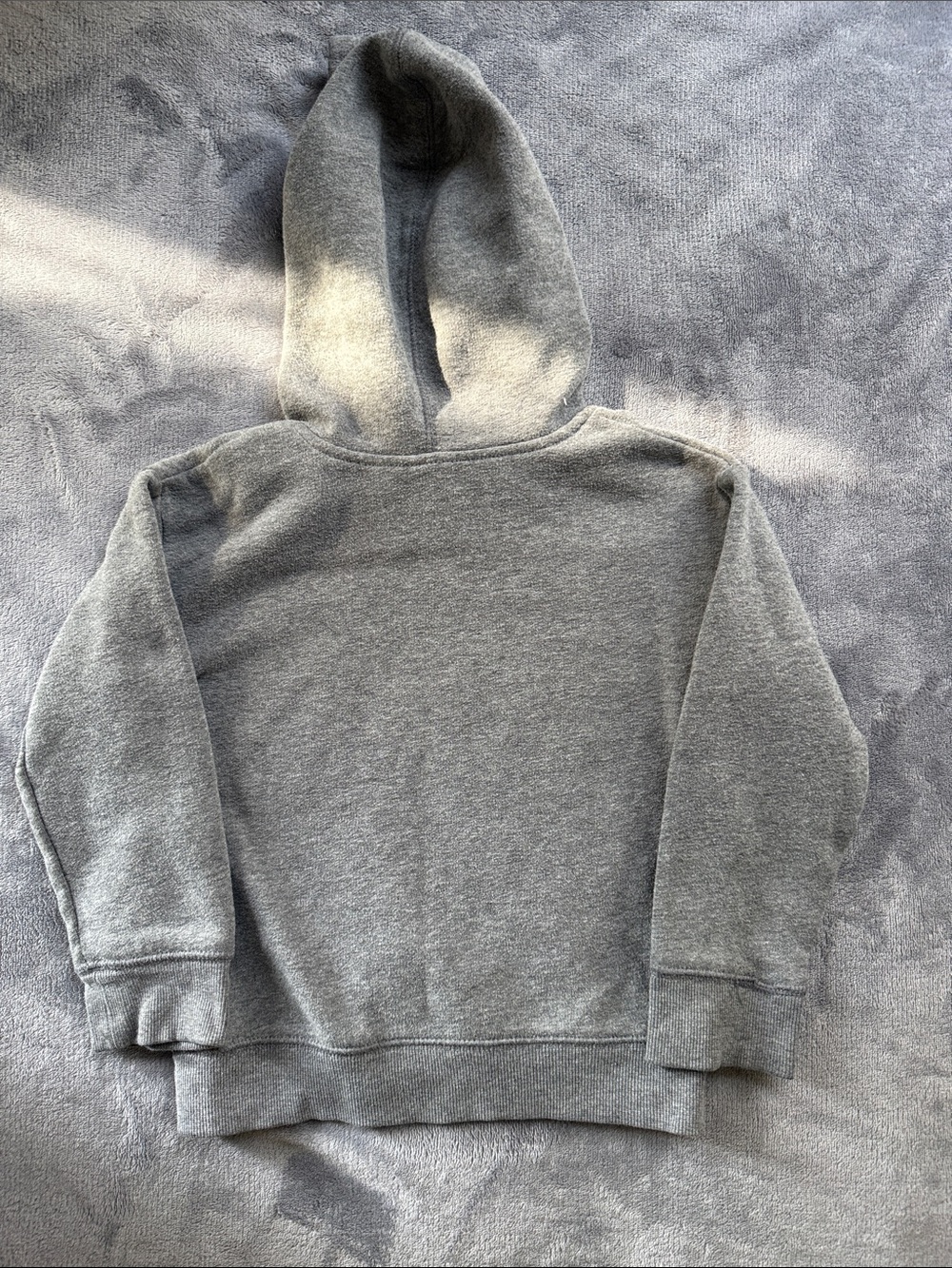 Bundle of Three 4T Sweatshirts - Picture 4 of 10